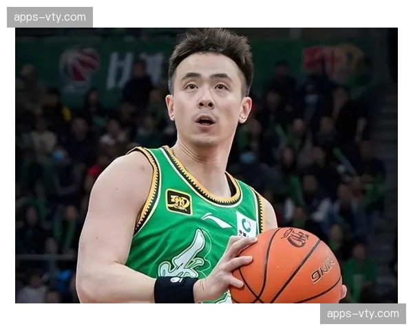 辽宁赵继伟声带出血影响 后卫线持球压力向鄢手骐转移